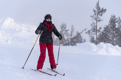 女子越野滑雪在芬兰的拉普兰