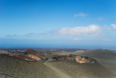 提曼法亚国家公园的火山