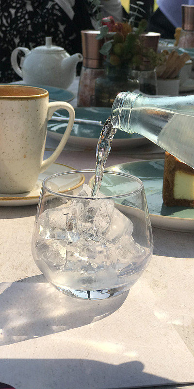 一杯水