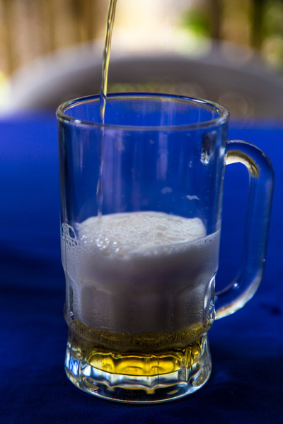 户外啤酒杯