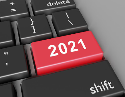 庆祝活动的概念。2021号你在电脑键盘按钮上