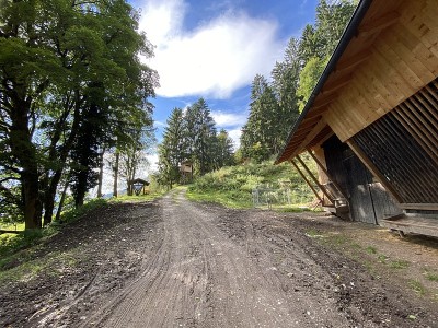 Heuberg Stallental St. Georgenberg的Stallen Bauhof 