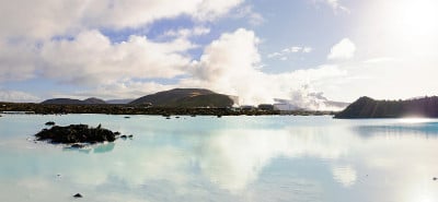 蓝礁湖-冰岛著名的温泉