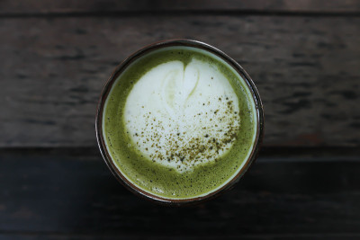 绿茶或抹茶绿茶