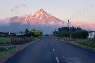 新西兰的塔拉纳基火山