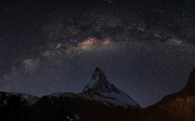 瑞士马特洪山夜景