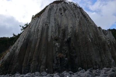 如沙洲状节理、奇岩、峭壁、海岸、