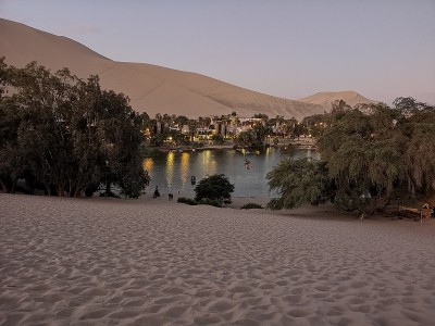 Huacachina(景观)