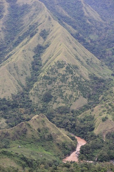 情色山、印度尼西亚