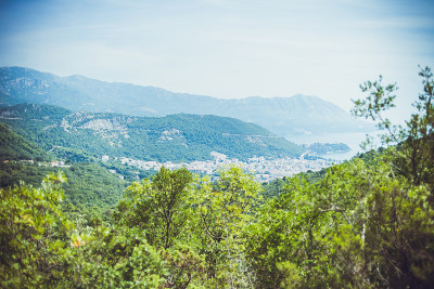 美丽的风景和黑山海景。Budva