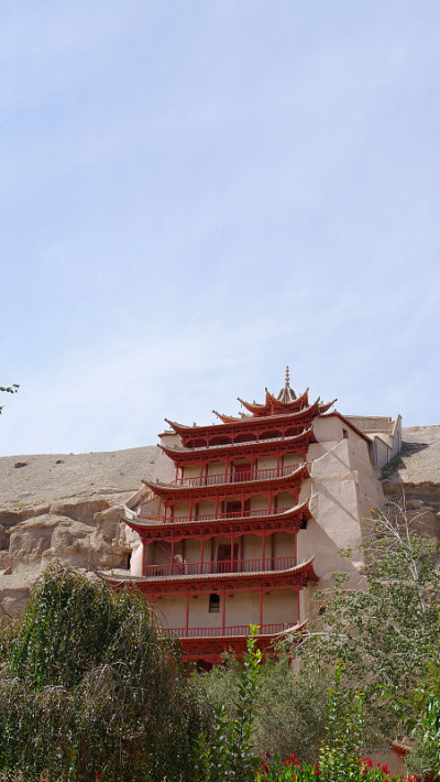 中国甘肃敦煌莫高窟的古代佛教建筑