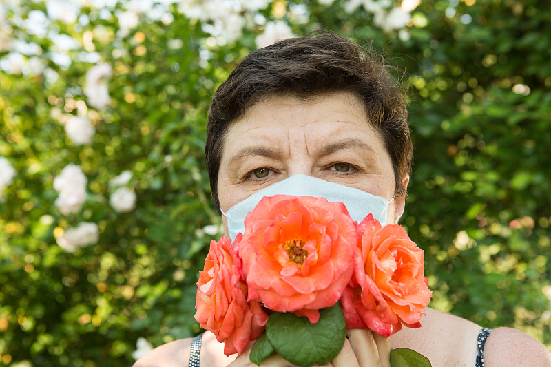 Picture of a middle-aged woman. Protection against