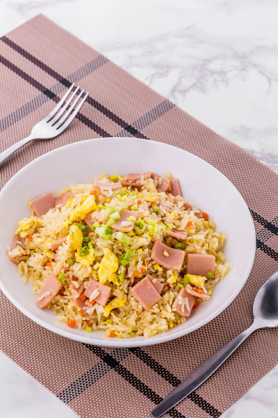 火腿炒饭