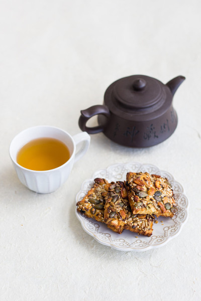 一杯茶和核桃饼干