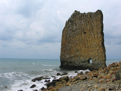 岩石和海