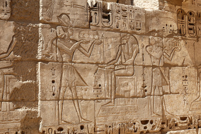 埃及象形文字在Medinet Habu神庙，卢克索，埃及