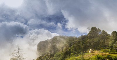印度泰米尔纳德邦Kodaikanal柱岩美丽的全景图