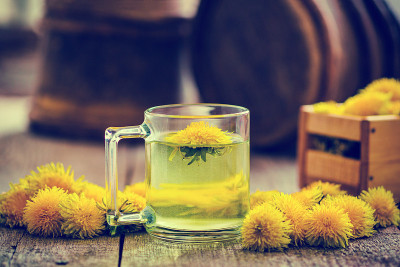 一杯蒲公英茶