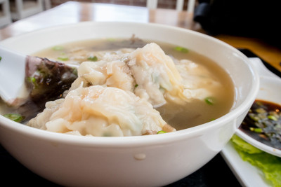 新鲜的馄饨