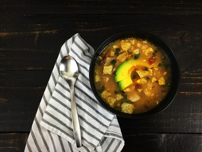 墨西哥鸡肉青柠汤