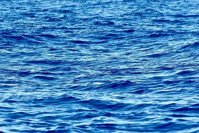 蓝色的海浪