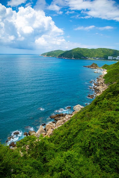 海岸景观，三亚，海南省，中国，东南亚的热带旅游天堂