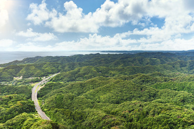 浦贺海峡和金谷村，以及博索半岛上的富祖-塔山路。