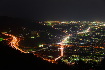 日本神奈川县星正地区的夜景