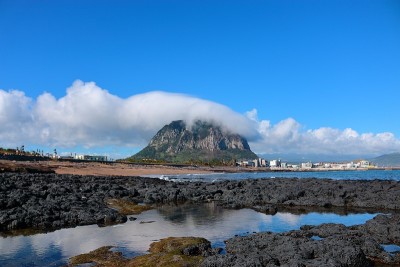 山房山，海岸，云;