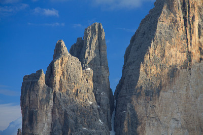三峰