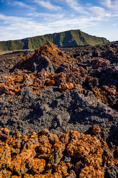 Réunion岛上的皮顿德拉福奈斯火山的火山地面