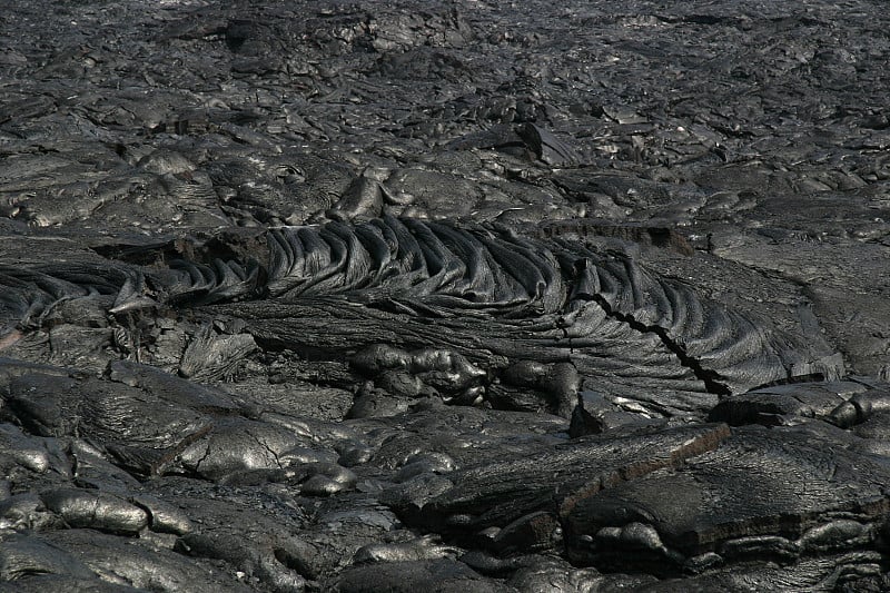 来自夏威夷基拉韦厄火山的冰冻熔岩