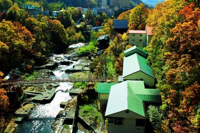 秋景北海道、札幌、中赞井温泉