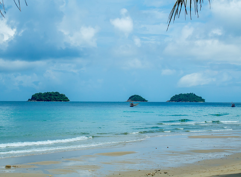 海，浪，沙，天，是美丽来自Koh Chang