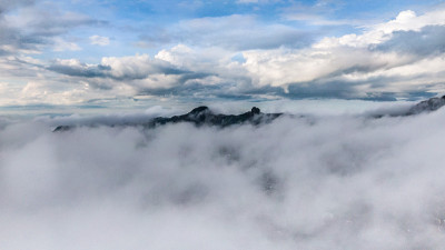 特波兹特兰·莫雷洛斯山