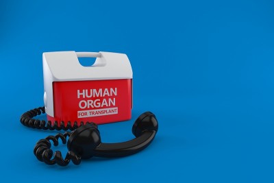 带电话听筒的人体器官冷却器