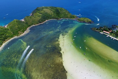 福尔特海滩，卡波弗里奥，巴西里约热内卢。假期旅行。旅游目的地。