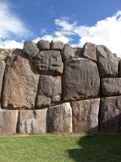 Sacsayhuaman墙遗址