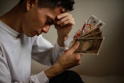 一个担心庆祝的人