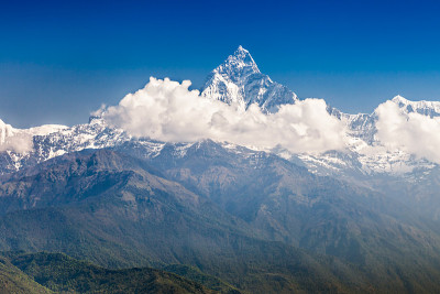 Machhapuchhre和Annapurna山脉