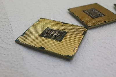 英特尔处理器cpu特写电脑775引脚