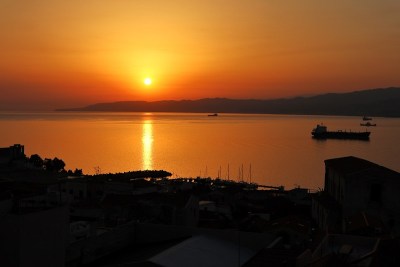 Milazzo - Glimpse of the port at dawn