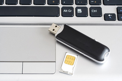 笔记本电脑与调制解调器3g usb