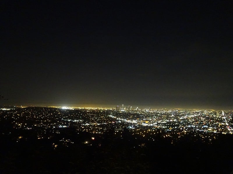 从格里菲斯天文台看到的洛杉矶夜景