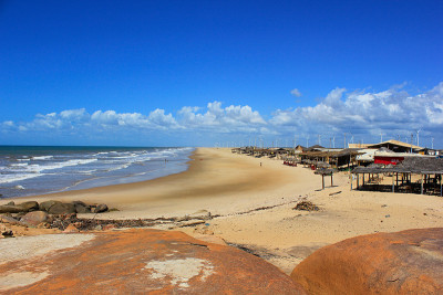 阳光明媚的一天，在Pedra do Sal海滩，Piauí，巴西