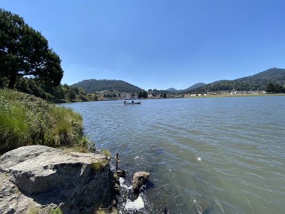 湖