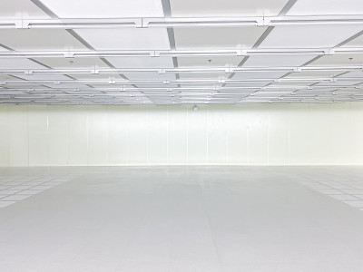 工厂内1000级洁净室，空房