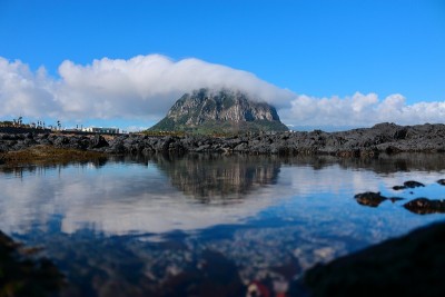 山房山，海岸，云;