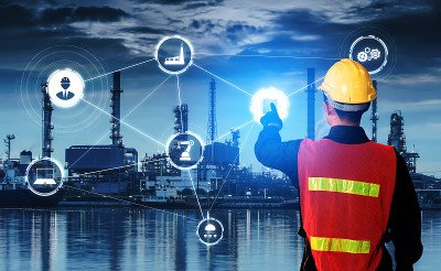Engineering technology and industry 4.0 smart fact