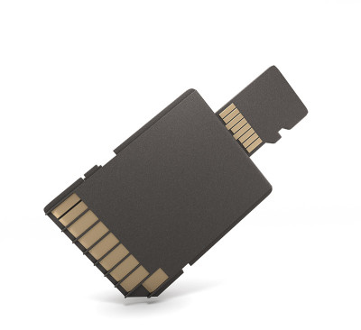 Micro SD卡和适配器